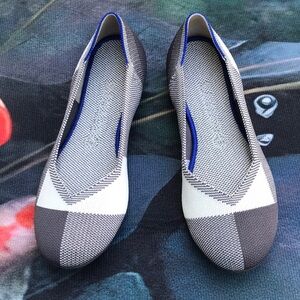 🐲💙 Rothy’s Multicolor Round Toe Flat